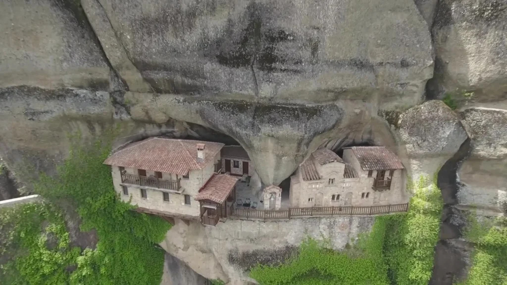YPAPANTI MONASTERY CAVE ENTRANCE METEORA