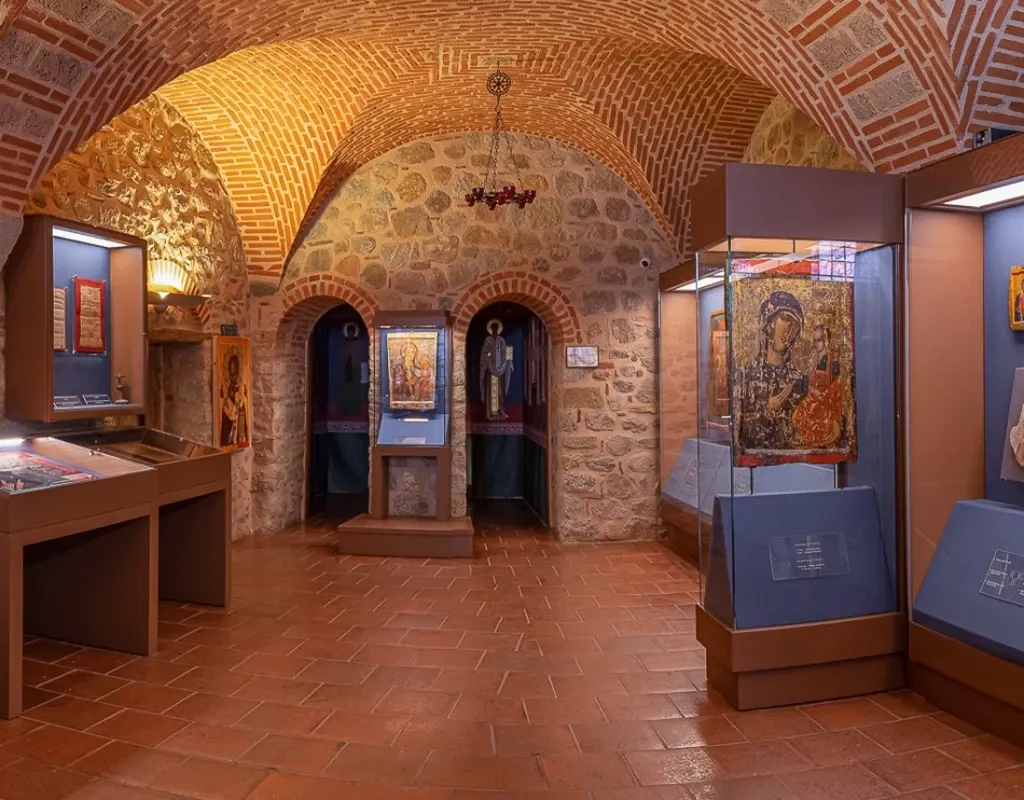 Holy-Monastery-Of-Great-Meteoron-6