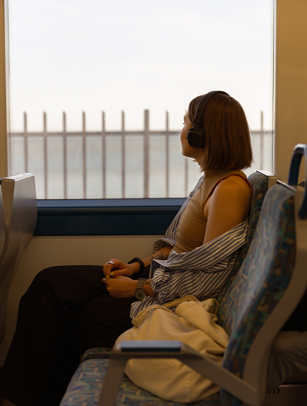 COMFORTABLE TRAIN ARRIVING AT KALABAKA STATION FOR METEORA TRAIN TOURS